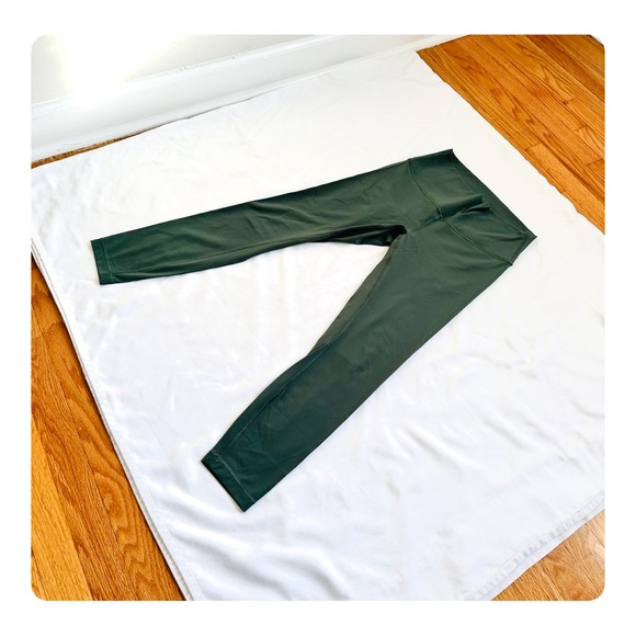 ★ Lululemon Wunder Under High-Rise Crop Full-On Luxtreme - Tidewater Teal ★ - Picture 10 of 17